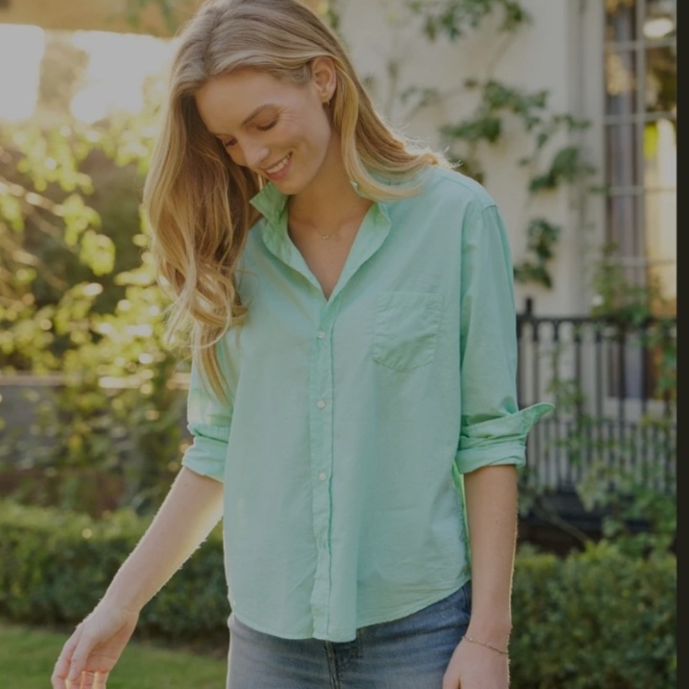 Frank and Eileen Relaxed Buttoned Down Blouse